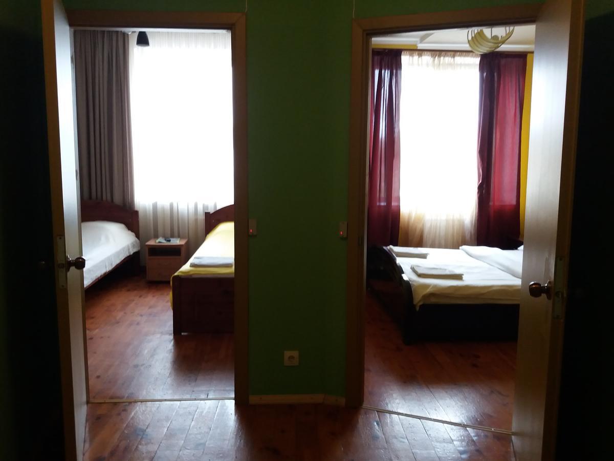 Hotel Erfolg Daugavpils Extérieur photo