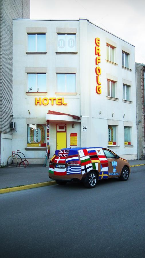 Hotel Erfolg Daugavpils Extérieur photo