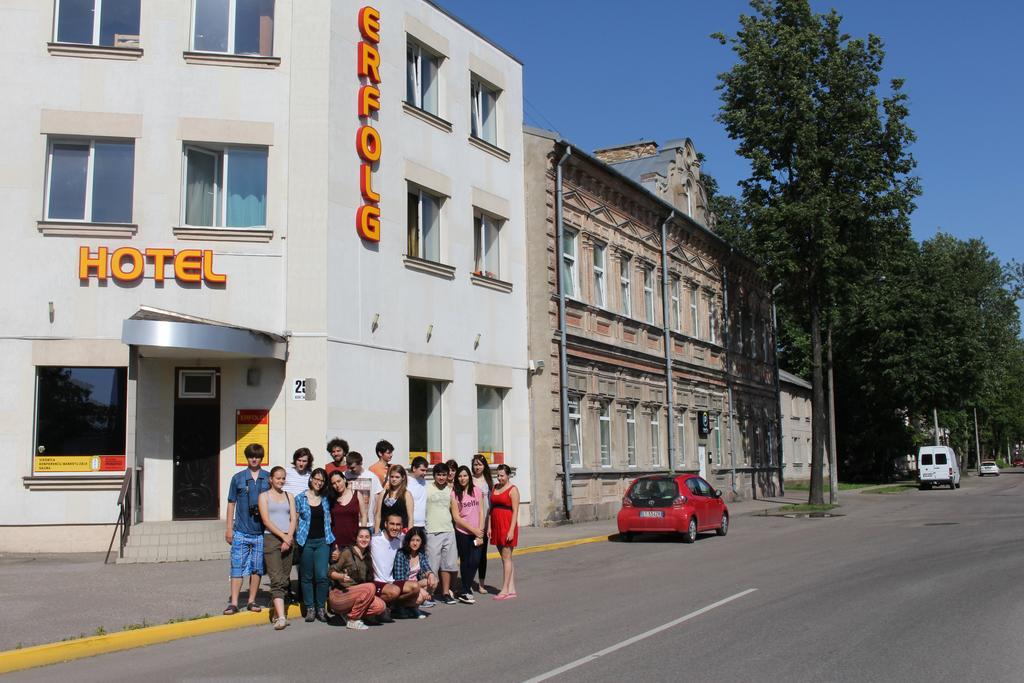 Hotel Erfolg Daugavpils Extérieur photo