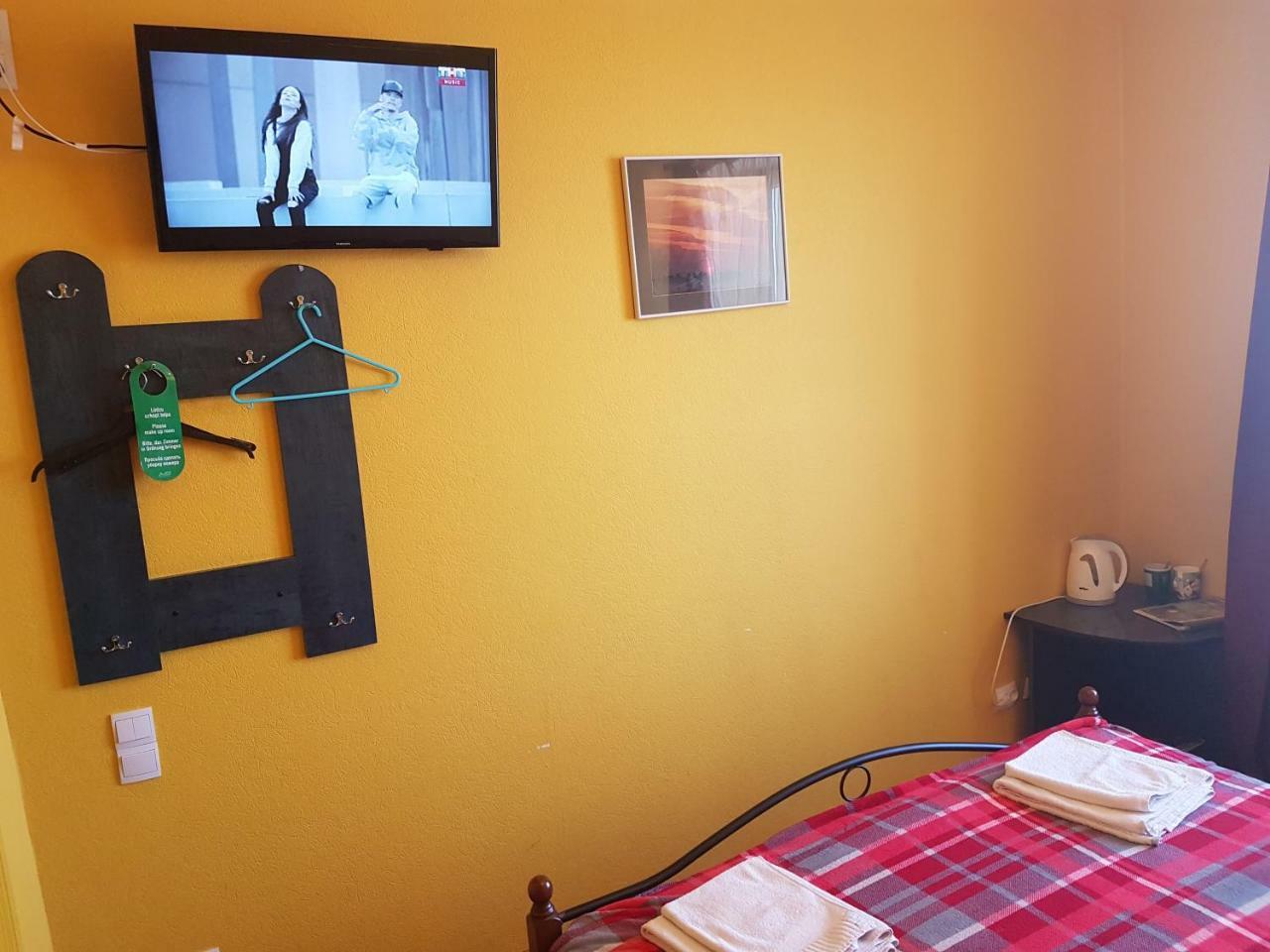 Hotel Erfolg Daugavpils Extérieur photo